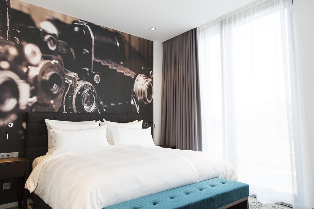 Toploft The Aparthotel Crailsheim Zimmer foto